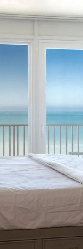 Island Inn Beach Resort，位于圣徒皮特海滩的酒店