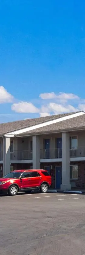 Motel 6-Youngstown, OH，位于扬斯敦的酒店