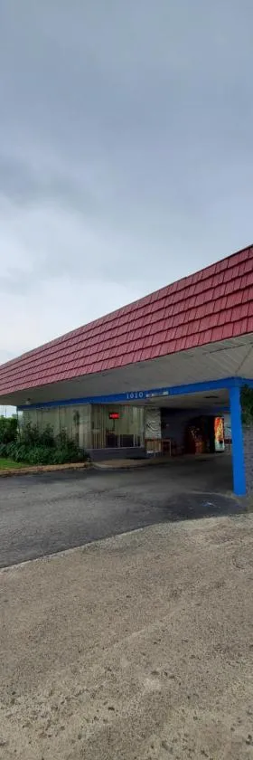西法兰克福格雷广场汽车旅馆，位于西法兰克福的酒店