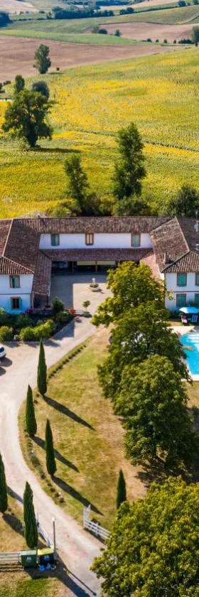 residence la Salamandre kamers，位于Rabastens的酒店