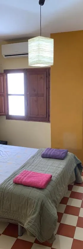 Casa Rural Hotel La Placeta AYORA，位于Ayora的酒店
