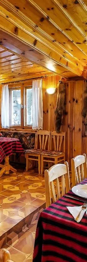 Къща за гости Каневи，位于Momchilovtsi的酒店
