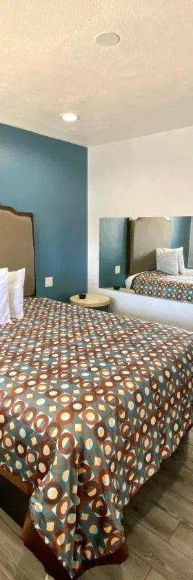 Dixie Motel，位于康普顿的酒店