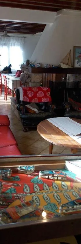 Louberne，位于卡斯泰勒雅卢的酒店