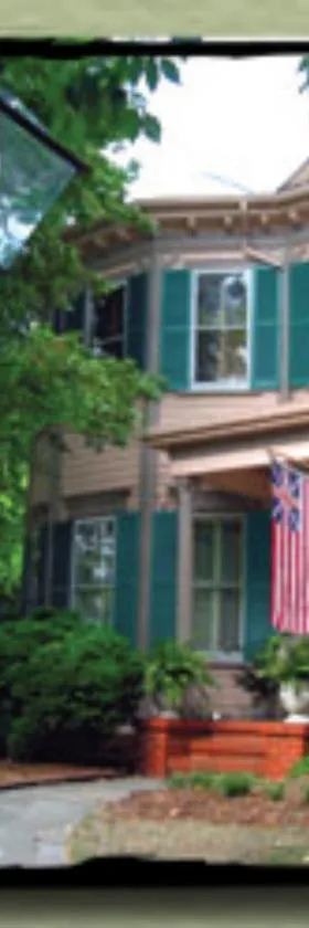 Charles Bass House Bed & Breakfast，位于南波士顿的酒店