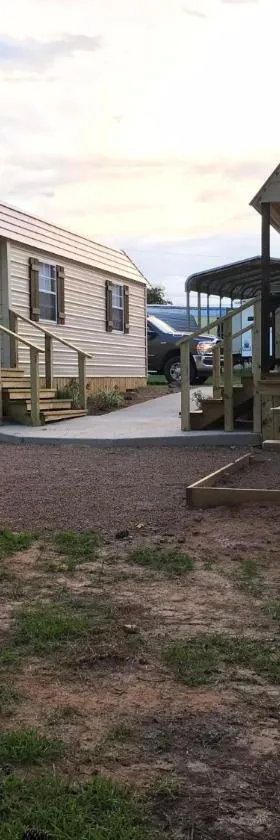 Kickapoo Shores Waterfront Cottages，位于Onalaska的酒店