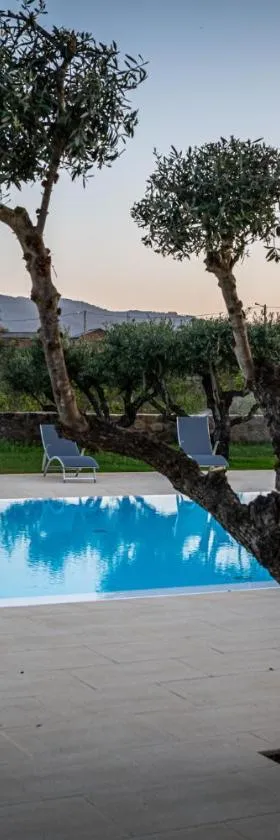 Quinta das Oliveiras Turismo Rural，位于凡道的酒店