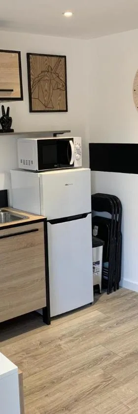 Petite maison atypique cocooning，位于拉翁莱塔普的酒店