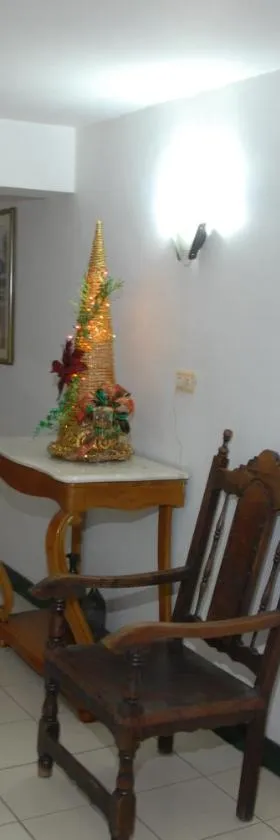Hotel Tiumara Cartago，位于卡塔戈的酒店
