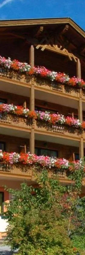 Hotel Pension Weiratherhof，位于文斯的酒店