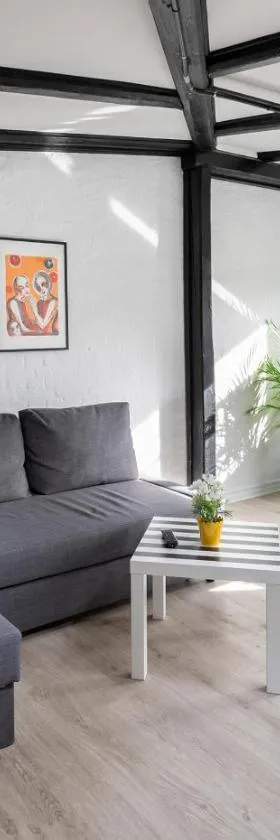 aday - Apartment suite 4 Aalborg Center，位于奥尔堡的酒店