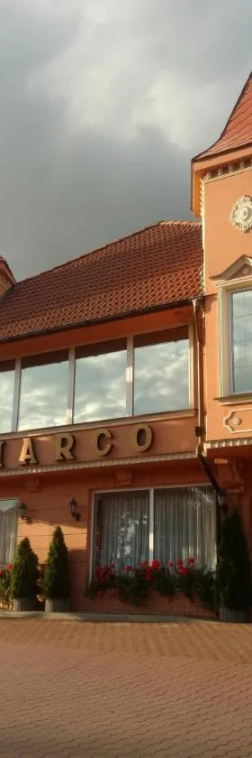 Zajazd Marco Torzym，位于托日姆的酒店