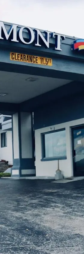 高山小屋及套房酒店，位于库克维尔的酒店
