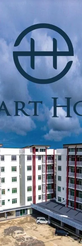 Emart Hotel (Riam)，位于米里的酒店