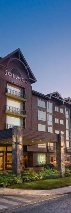 Solace Hotel Puerto Varas，位于巴拉斯港的酒店