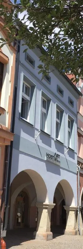 ART Hostel & Apartments，位于拉贝河畔皇宫镇的酒店