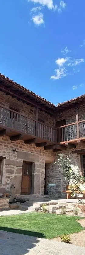 La Fontica，位于Villanueva de Valrojo的酒店