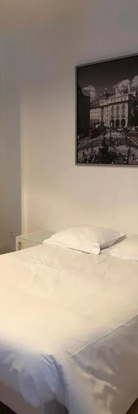 索姆旅馆，位于佩罗讷的酒店