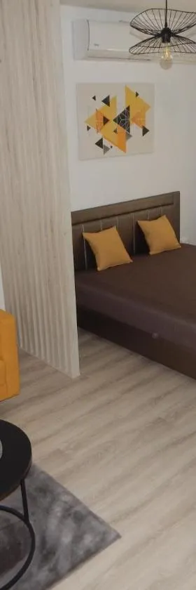 Pisztácia 2020 Apartman，位于考津茨包尔齐考的酒店