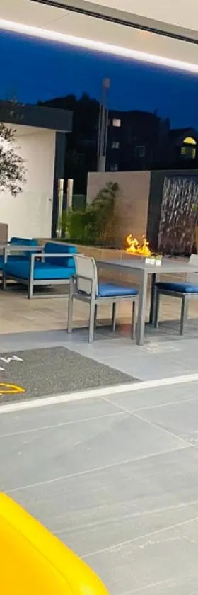 Hotel Mariposa，位于洛杉矶的酒店