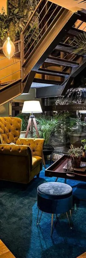 Bali Butique Rooms，位于Nyergesújfalu的酒店