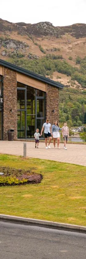 Drimsynie Estate Hotel，位于洛赫戈伊尔黑德的酒店