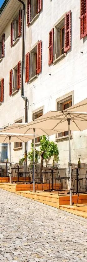Culinarium Alpinum，位于施坦斯的酒店
