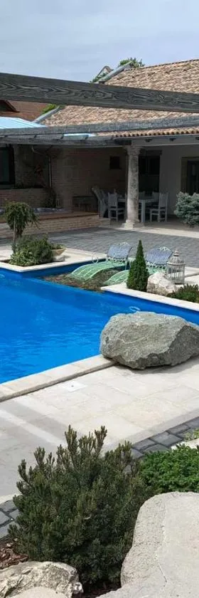 Resident Wellness Vendégház Békéscsaba，位于贝凯什乔包的酒店