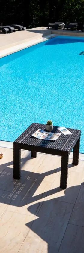 ALFA Hotel & Wellness Miskolctapolca，位于米什科尔茨道波曹的酒店