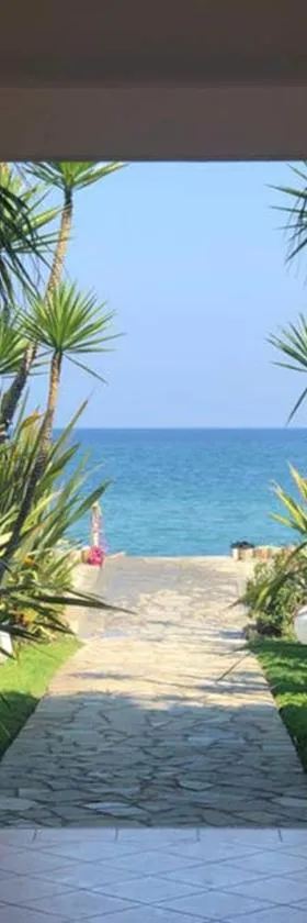 Moriani-Plage : Résidence en bord de mer，位于圣尼科劳的酒店