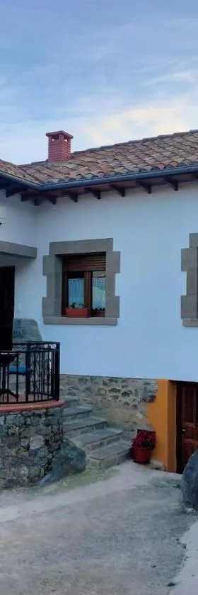 Casa Rural el Enebral en Potes Picos de Euopa，位于Colio的酒店