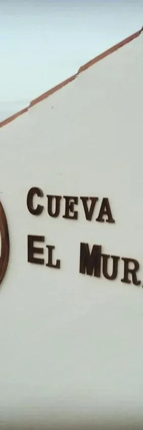 Cueva El Murallon，位于Benamaurel的酒店