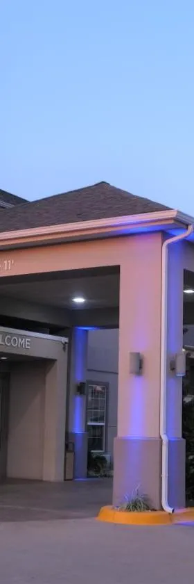 Catoosa Inn & Suites，位于卡图萨的酒店