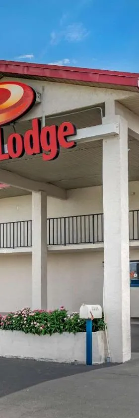 西布林伊克诺旅店，位于埃文帕克的酒店