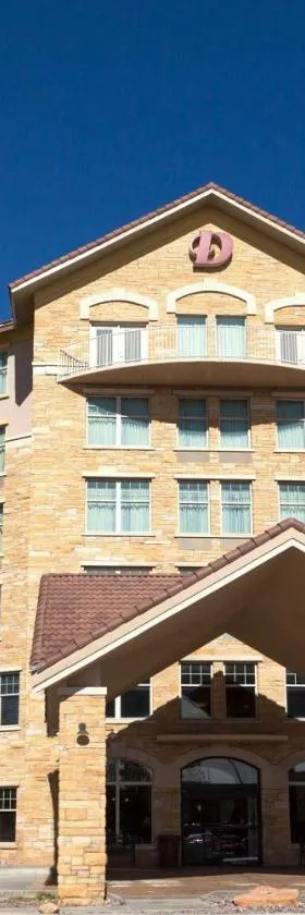 Drury Inn & Suites Amarillo，位于阿马里洛的酒店