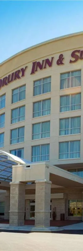 德鲁伯灵顿套房酒店，位于伯灵顿的酒店