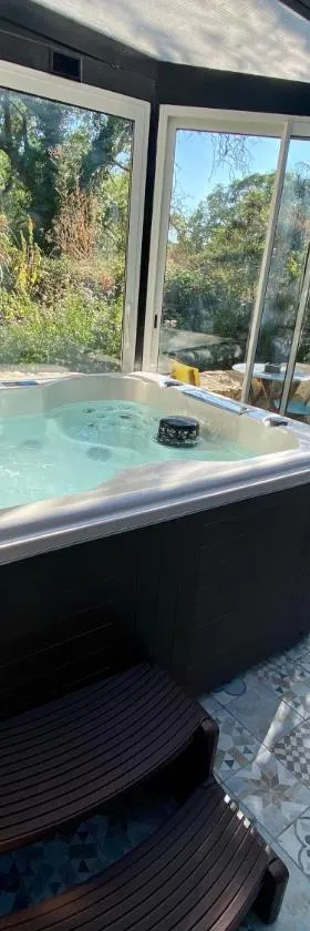 suite phantastica，位于雷庞讷米拉波的酒店