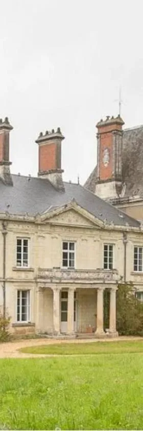 Chateau L' Escale，位于Saint-Herblon的酒店