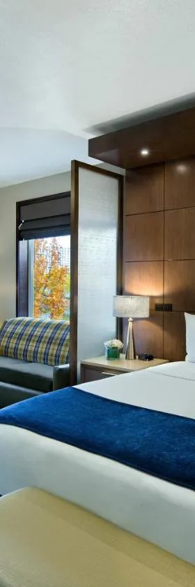 Oxford Suites Spokane Downtown，位于斯波坎的酒店