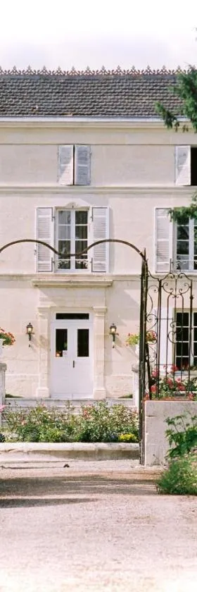 Chateau De Mesnac，位于Mesnac的酒店