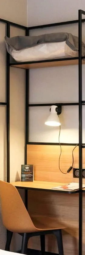 Ibis Évry-Courcouronnes，位于Evry-Courcouronnes的酒店