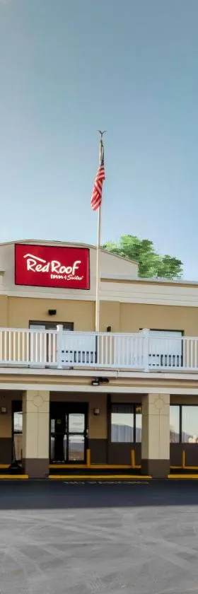 Red Roof Inn & Suites Newburgh - Stewart Airport West Point，位于新温莎的酒店