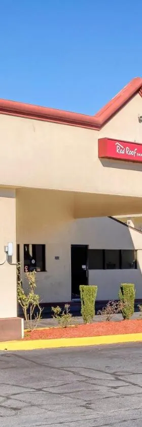 Red Roof Inn Atlanta - Suwanee/Mall of Georgia，位于苏万尼的酒店