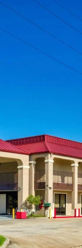 Red Roof Inn PLUS+ Hammond，位于哈蒙德的酒店