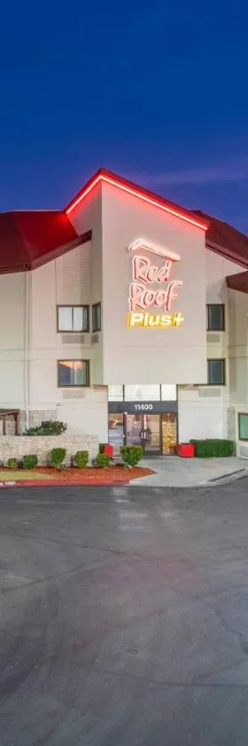 Red Roof Inn PLUS+ El Paso East，位于埃尔帕索的酒店
