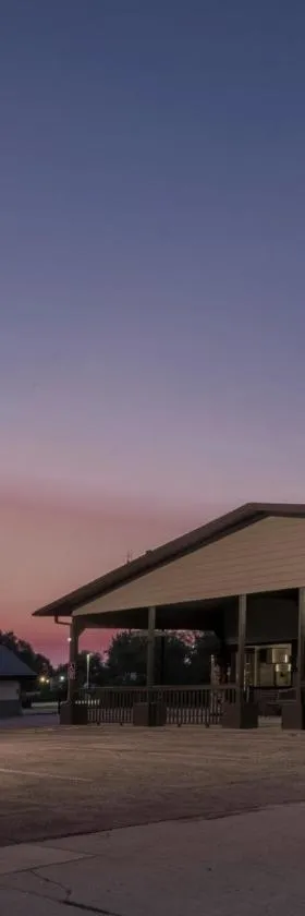 Red Roof Inn Vermillion - U of South Dakota，位于Vermillion的酒店