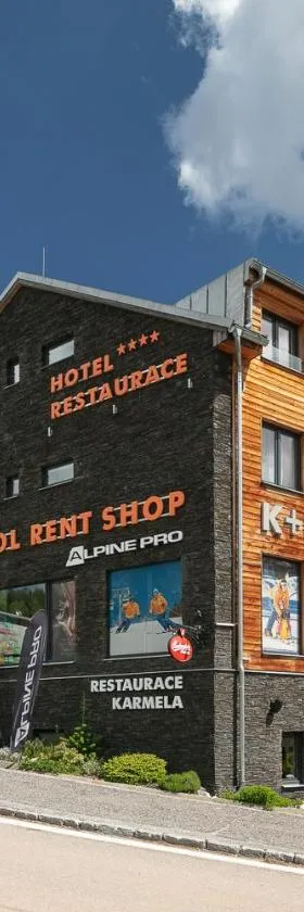 Hotel U Kabinky，位于扬斯凯拉兹涅的酒店