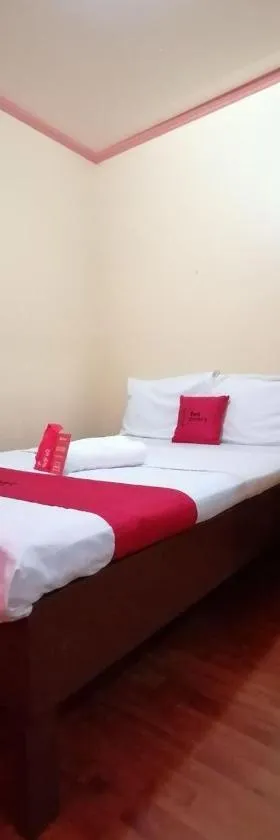 RedDoorz near SM Batangas City，位于八打雁的酒店