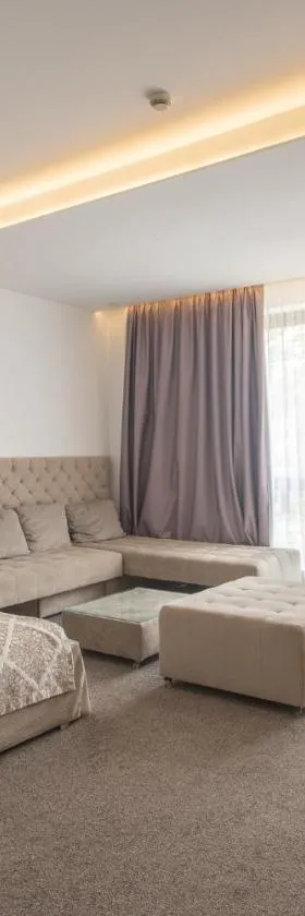 Hotel Varazdin，位于瓦拉日丁的酒店
