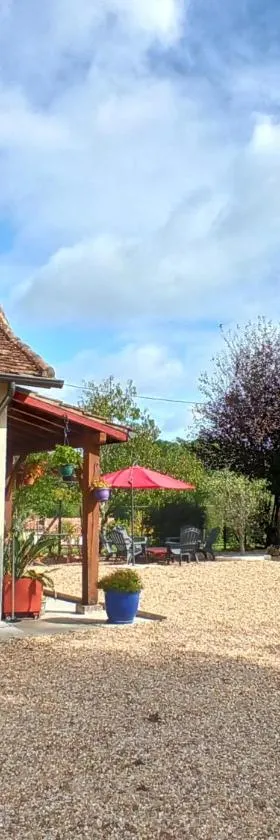 Les chambres de Beauviel，位于Saint-Jean-dʼEyraud的酒店